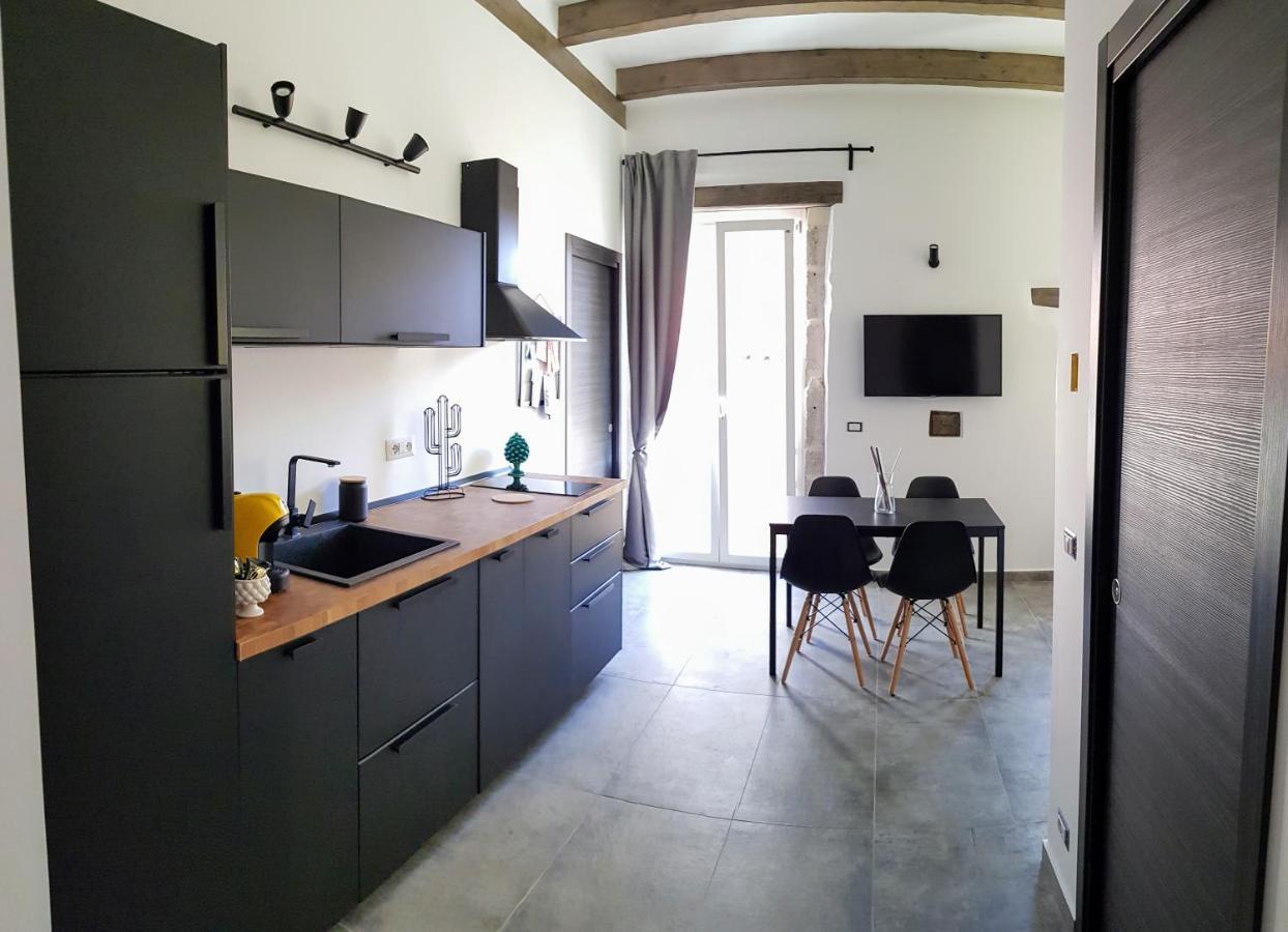 Cavour 45 - Ortigia Apartments Syracuse Exterior foto