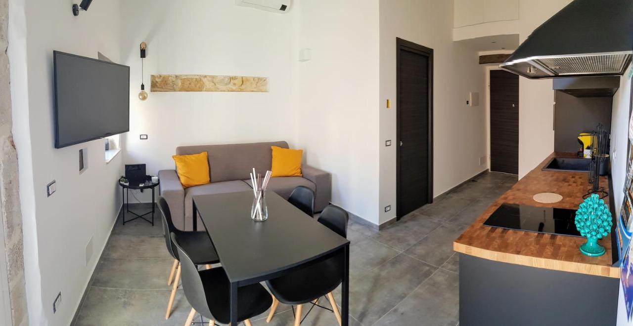 Cavour 45 - Ortigia Apartments Syracuse Exterior foto